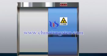 tungsten alloy shielding door applied for medical electron linear accelerator room picture