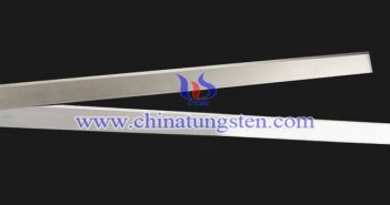 tungsten carbide blade applied for mask machine image